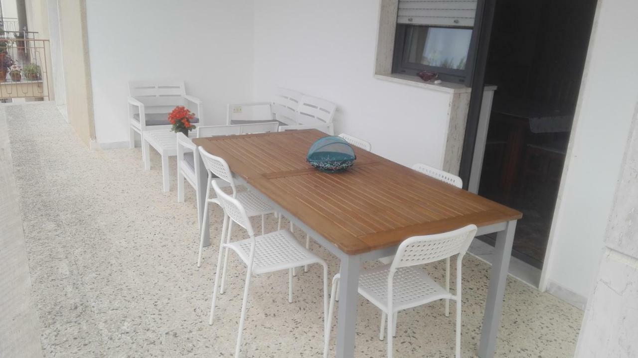 مبيت وإفطار بولينيانو آ ماري Casa Raffaella المظهر الخارجي الصورة